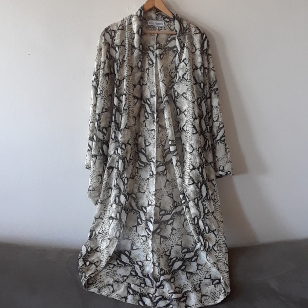 Swimsuit silky coverup